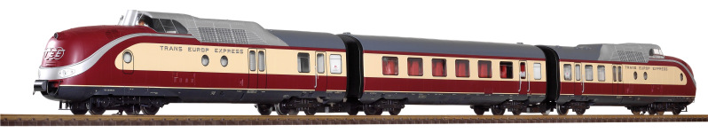 PIKO 37320 - G - 3 tlg. Dieseltriebwagen VT 11.5 der DB; Ep. III